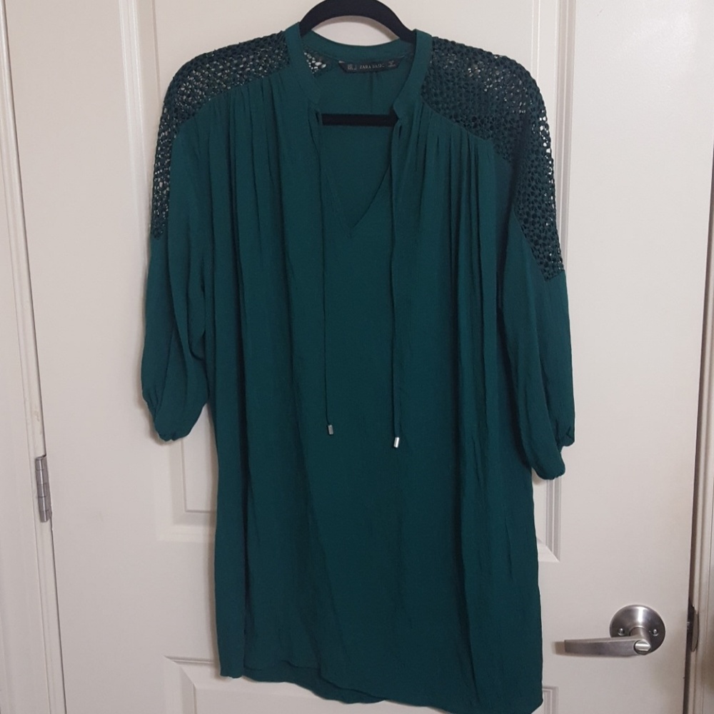 NWOT Zara Green 3/4 Sleeve Dress. SIZE SMALL.